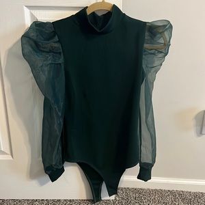 Green puff sleeve body suit